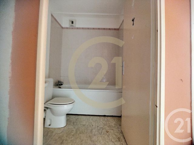Studio à vendre - 1 pièce - 25.15 m2 - JOUY LE MOUTIER - 95 - ILE-DE-FRANCE - Century 21 Agence De L'Hautil Studio à vendre - 1 pièce - 25.15 m2 - JOUY LE MOUTIER - 95 - ILE-DE-FRANCE - Century 21 Agence De L'Hautil