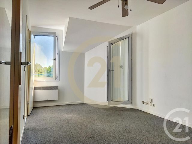 Studio à vendre - 1 pièce - 25.15 m2 - JOUY LE MOUTIER - 95 - ILE-DE-FRANCE - Century 21 Agence De L'Hautil Studio à vendre - 1 pièce - 25.15 m2 - JOUY LE MOUTIER - 95 - ILE-DE-FRANCE - Century 21 Agence De L'Hautil