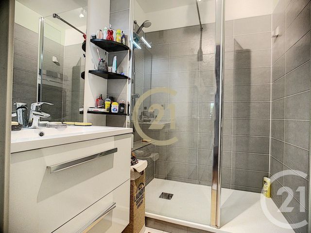 Appartement F3 à vendre - 3 pièces - 58.26 m2 - JOUY LE MOUTIER - 95 - ILE-DE-FRANCE - Century 21 Agence De L'Hautil Appartement F3 à vendre - 3 pièces - 58.26 m2 - JOUY LE MOUTIER - 95 - ILE-DE-FRANCE - Century 21 Agence De L'Hautil
