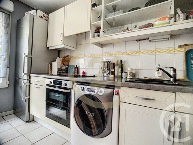 Appartement F3 à vendre - 3 pièces - 58.26 m2 - JOUY LE MOUTIER - 95 - ILE-DE-FRANCE - Century 21 Agence De L'Hautil Appartement F3 à vendre - 3 pièces - 58.26 m2 - JOUY LE MOUTIER - 95 - ILE-DE-FRANCE - Century 21 Agence De L'Hautil