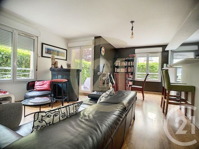Appartement F3 à vendre - 3 pièces - 58.26 m2 - JOUY LE MOUTIER - 95 - ILE-DE-FRANCE - Century 21 Agence De L'Hautil Appartement F3 à vendre - 3 pièces - 58.26 m2 - JOUY LE MOUTIER - 95 - ILE-DE-FRANCE - Century 21 Agence De L'Hautil
