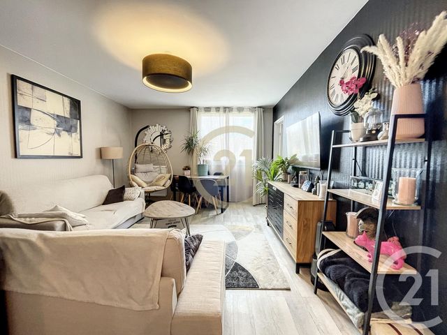 Appartement F2 à vendre MENUCOURT