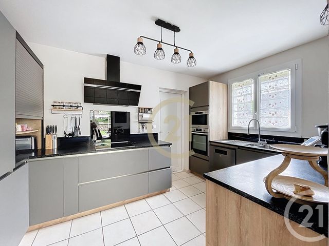 maison à vendre - 7 pièces - 138.0 m2 - JOUY LE MOUTIER - 95 - ILE-DE-FRANCE - Century 21 Agence De L'Hautil