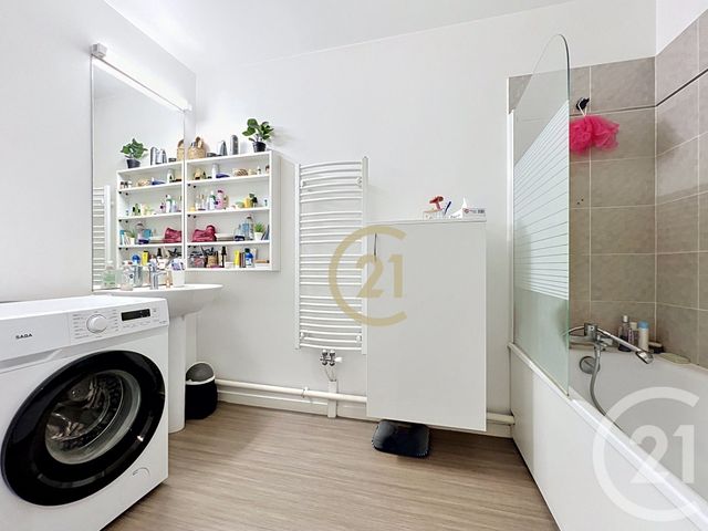 Appartement F3 à vendre - 3 pièces - 56.53 m2 - JOUY LE MOUTIER - 95 - ILE-DE-FRANCE - Century 21 Agence De L'Hautil