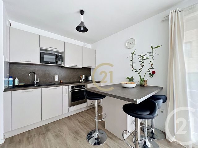 Appartement F3 à vendre - 3 pièces - 56.53 m2 - JOUY LE MOUTIER - 95 - ILE-DE-FRANCE - Century 21 Agence De L'Hautil