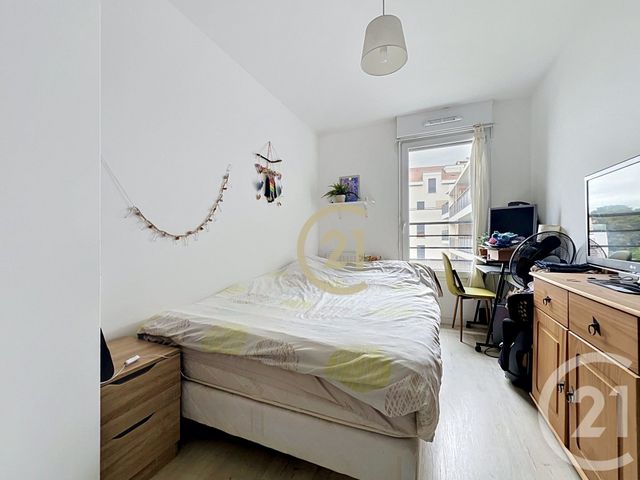 Appartement F3 à vendre - 3 pièces - 56.53 m2 - JOUY LE MOUTIER - 95 - ILE-DE-FRANCE - Century 21 Agence De L'Hautil