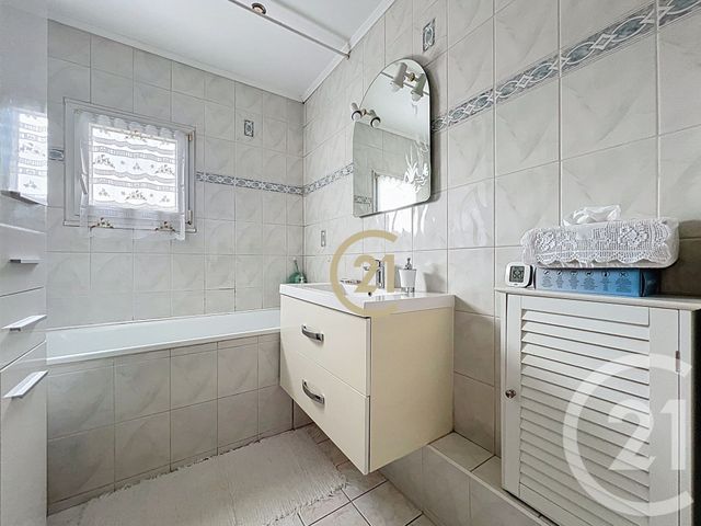 maison à vendre - 4 pièces - 85.07 m2 - JOUY LE MOUTIER - 95 - ILE-DE-FRANCE - Century 21 Agence De L'Hautil