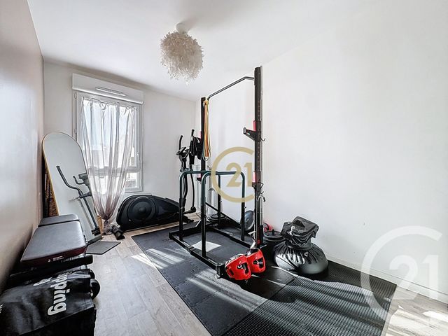 Appartement à vendre - 4 pièces - 83.72 m2 - JOUY LE MOUTIER - 95 - ILE-DE-FRANCE - Century 21 Agence De L'Hautil