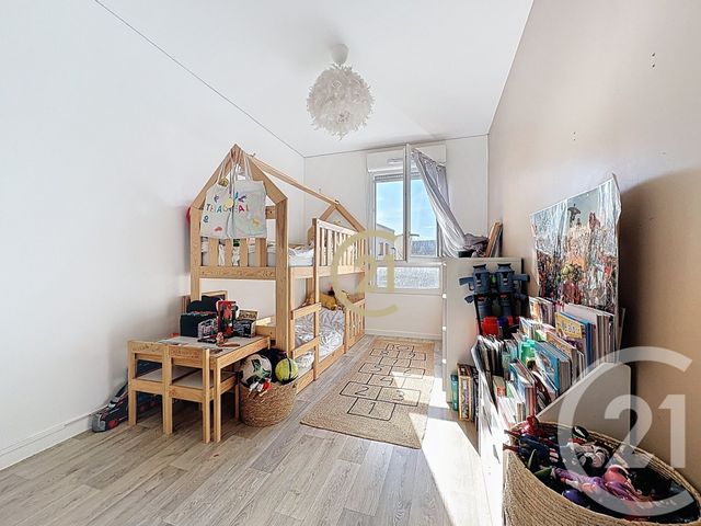 Appartement à vendre - 4 pièces - 83.72 m2 - JOUY LE MOUTIER - 95 - ILE-DE-FRANCE - Century 21 Agence De L'Hautil