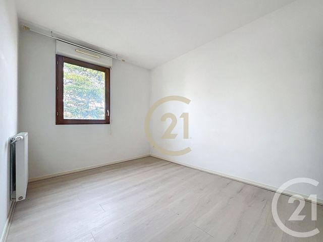 Appartement F3 à vendre - 3 pièces - 60.45 m2 - CERGY - 95 - ILE-DE-FRANCE - Century 21 Agence De L'Hautil