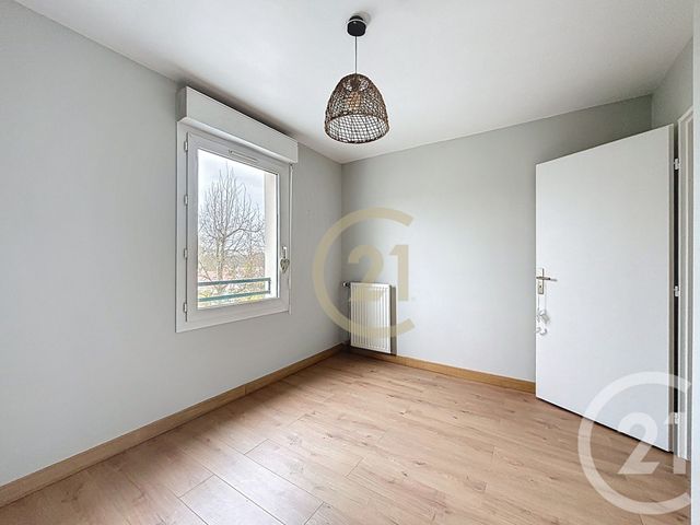 Appartement F2 à louer - 2 pièces - 48.92 m2 - JOUY LE MOUTIER - 95 - ILE-DE-FRANCE - Century 21 Agence De L'Hautil