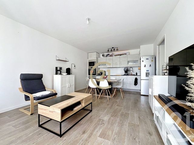 Appartement F3 à vendre - 3 pièces - 60.0 m2 - JOUY LE MOUTIER - 95 - ILE-DE-FRANCE - Century 21 Agence De L'Hautil