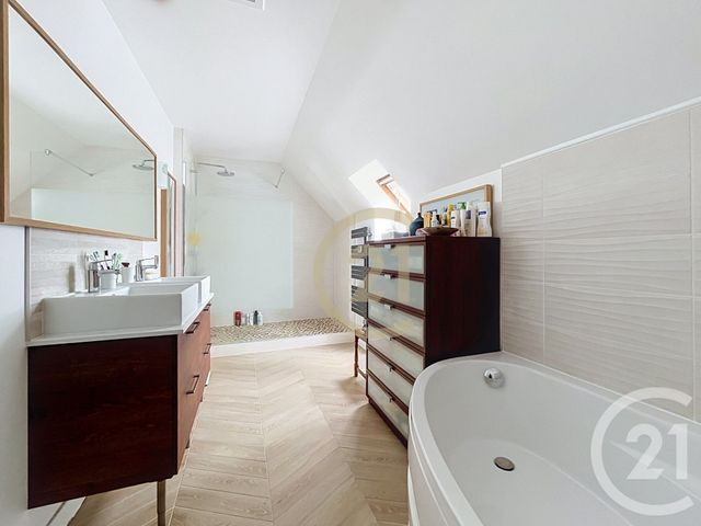maison à vendre - 5 pièces - 124.66 m2 - NEUVILLE SUR OISE - 95 - ILE-DE-FRANCE - Century 21 Agence De L'Hautil