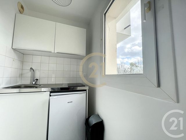Appartement Studio à louer - 1 pièce - 23.15 m2 - JOUY LE MOUTIER - 95 - ILE-DE-FRANCE - Century 21 Agence De L'Hautil