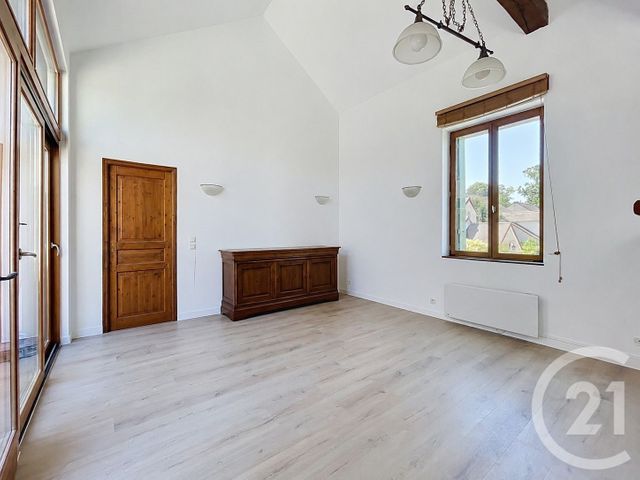 Appartement F4 à louer - 4 pièces - 72.86 m2 - NEUVILLE SUR OISE - 95 - ILE-DE-FRANCE - Century 21 Agence De L'Hautil