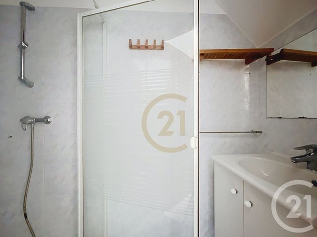 Appartement F4 à louer - 4 pièces - 72.86 m2 - NEUVILLE SUR OISE - 95 - ILE-DE-FRANCE - Century 21 Agence De L'Hautil
