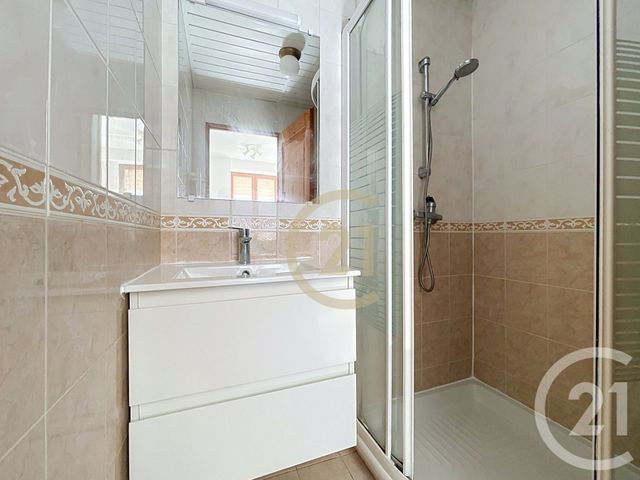 Appartement F2 à louer - 2 pièces - 32.64 m2 - NEUVILLE SUR OISE - 95 - ILE-DE-FRANCE - Century 21 Agence De L'Hautil