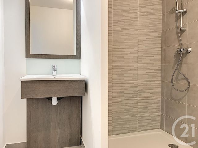 Appartement Studio à louer - 1 pièce - 26.3 m2 - JOUY LE MOUTIER - 95 - ILE-DE-FRANCE - Century 21 Agence De L'Hautil