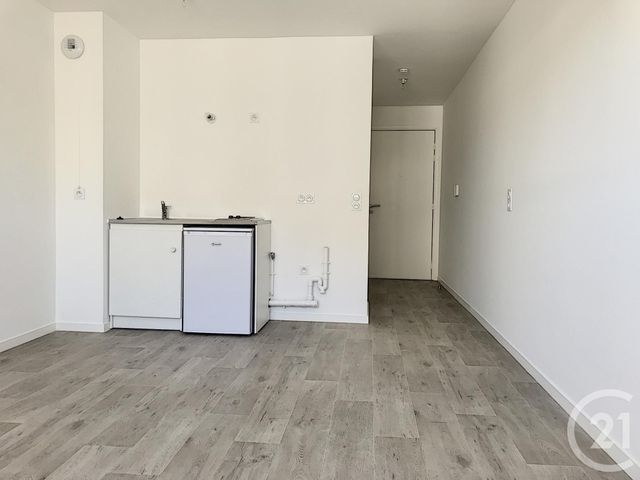 Appartement Studio à louer - 1 pièce - 26.3 m2 - JOUY LE MOUTIER - 95 - ILE-DE-FRANCE - Century 21 Agence De L'Hautil
